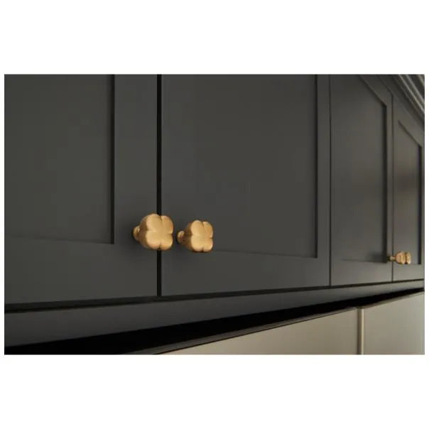 Southerland Cabinet Knob